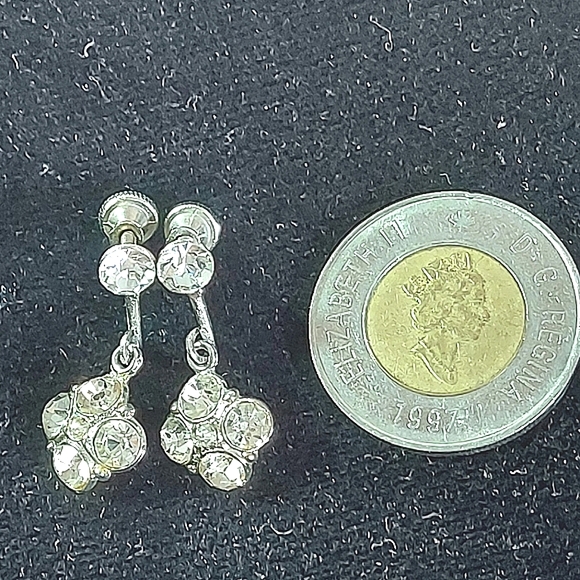 3 for$25- Vintage Crystal Drop Earrings with Screw Backs - Picture 5 of 9